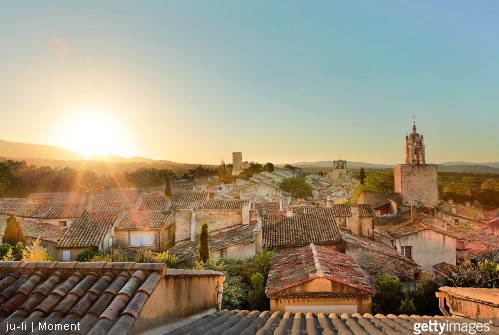 Visitez les villages de Provence et découvrez les spécialités locales !