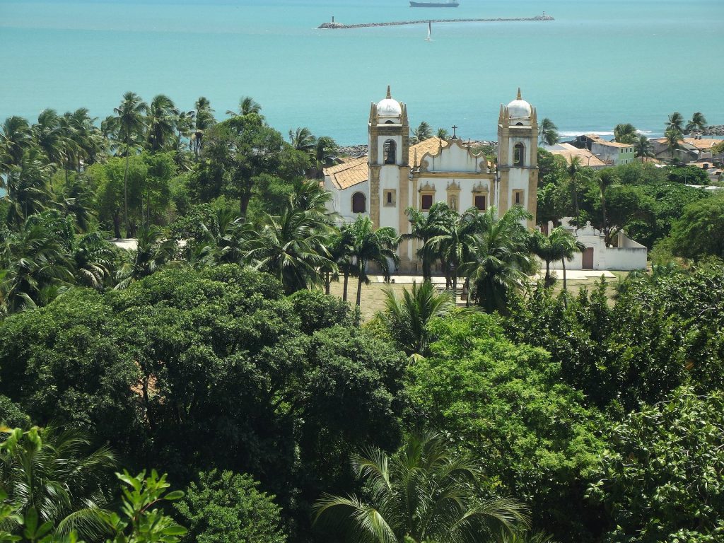 photo aérienne de la ville d'Olinda au Brésil